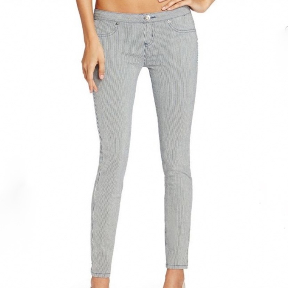 GUESS LENA PULL-ON SKINNY JEANS - STRIPES
